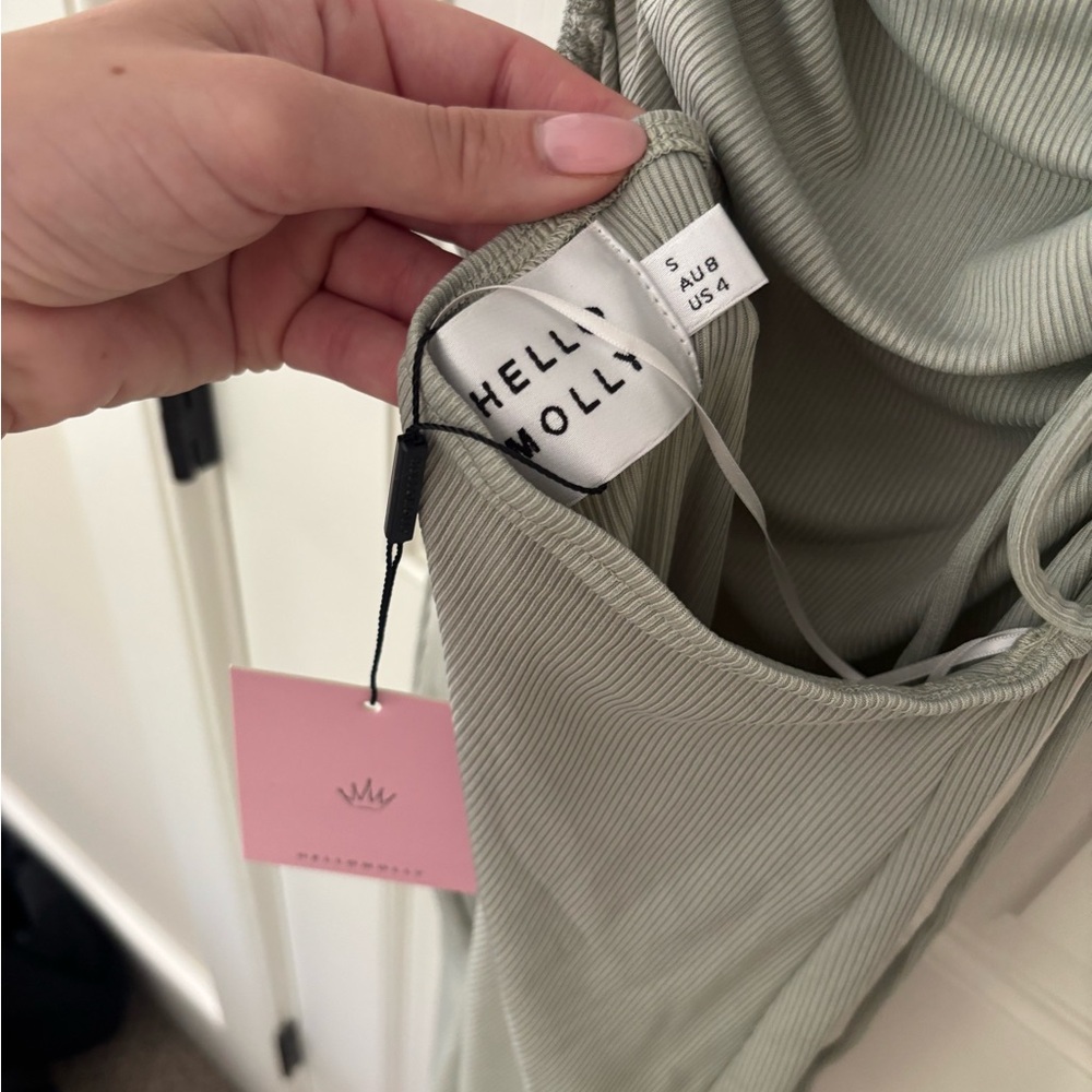Hello Molly Frose on Repeat Midi Dress - Picture 4 of 4